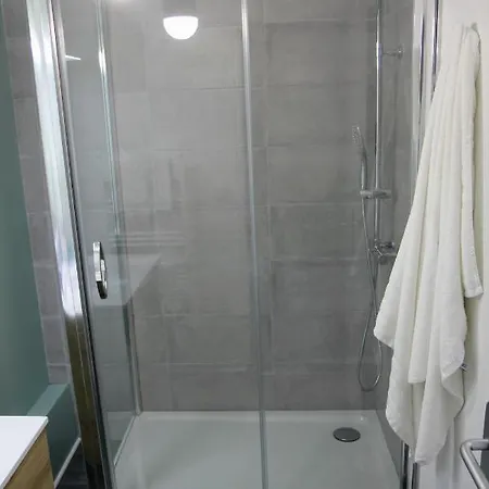 Apartment Gare Wifi Metro Musee Calme Confort 6 Lits - Le Ferrum *